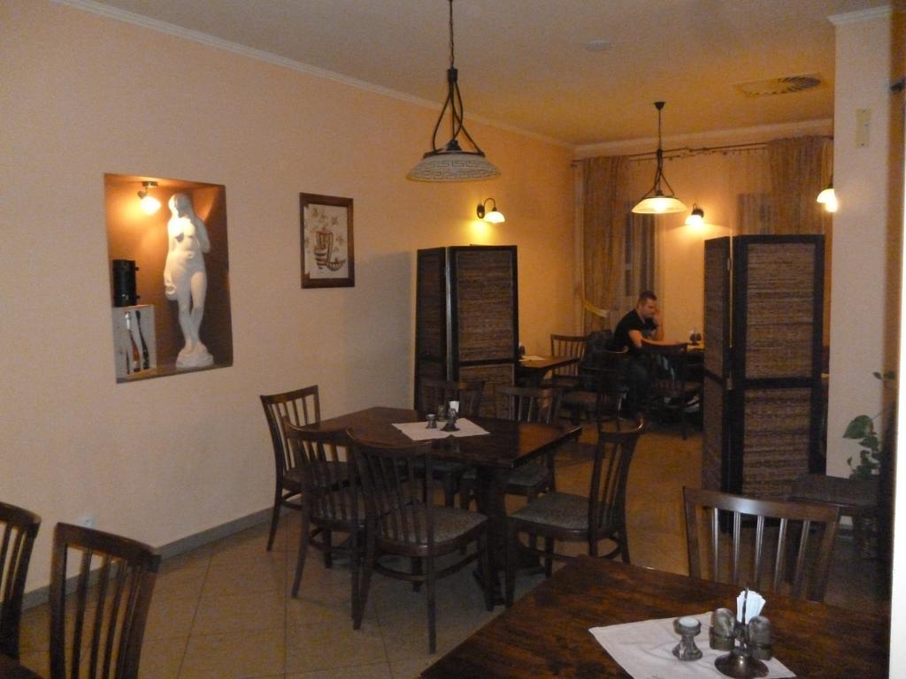Pension Kamenny Dvur Marianske Lazne Exterior photo
